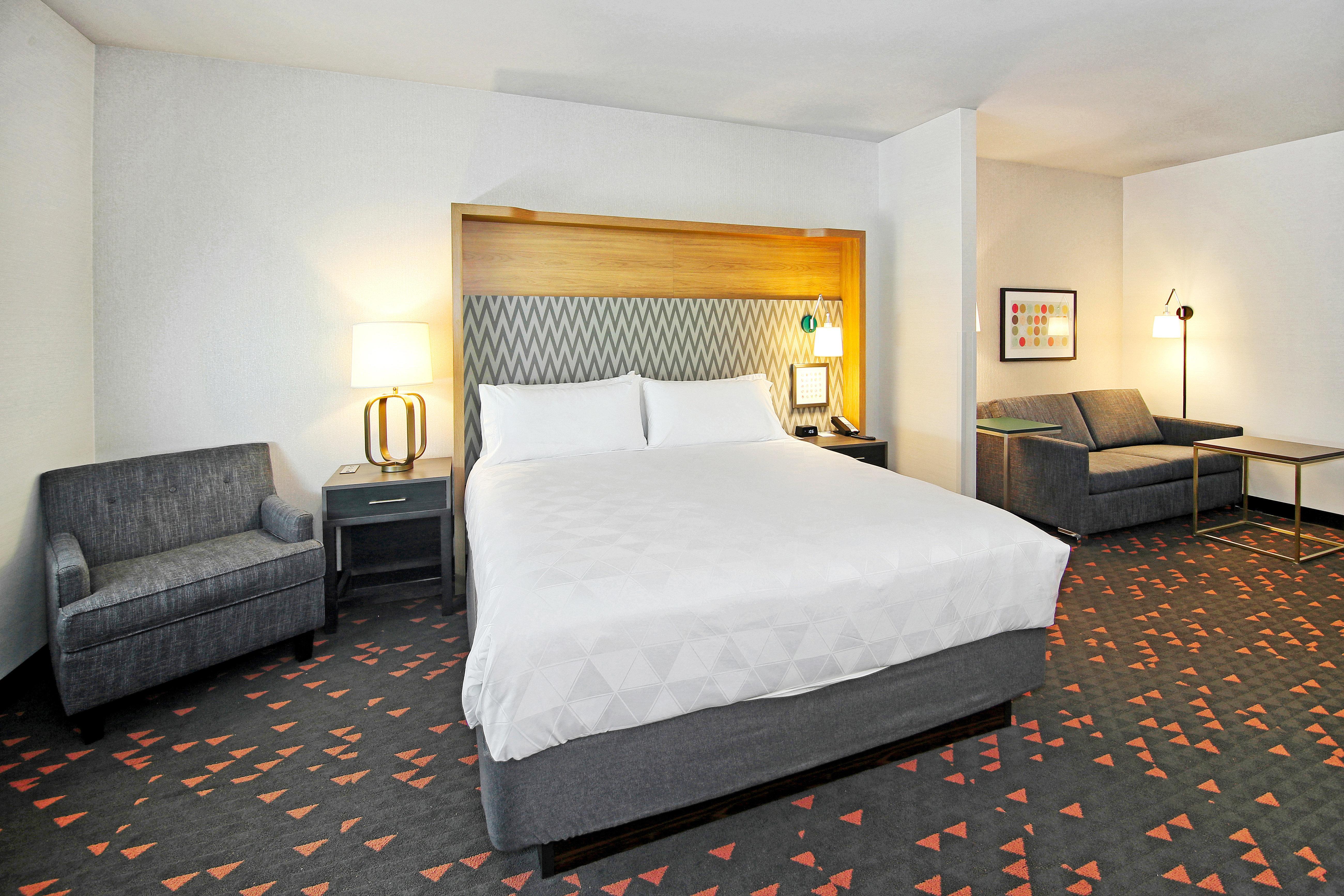 Holiday Inn Hotel & Suites - Calgary Airport North By Ihg Exterior photo